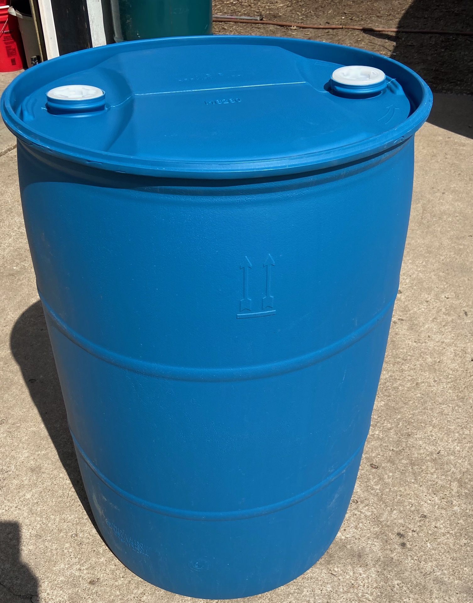 Plastic 55 gallon food grade barrels