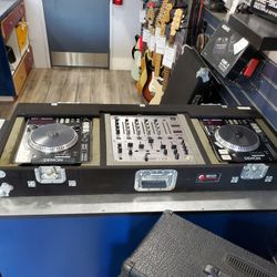 DJ 🎛TURNTABLE🎚