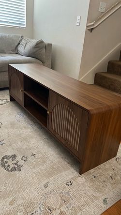 TV Stand 58”