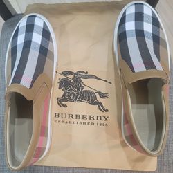 Burberry Splip On Sneaker  men Size 9