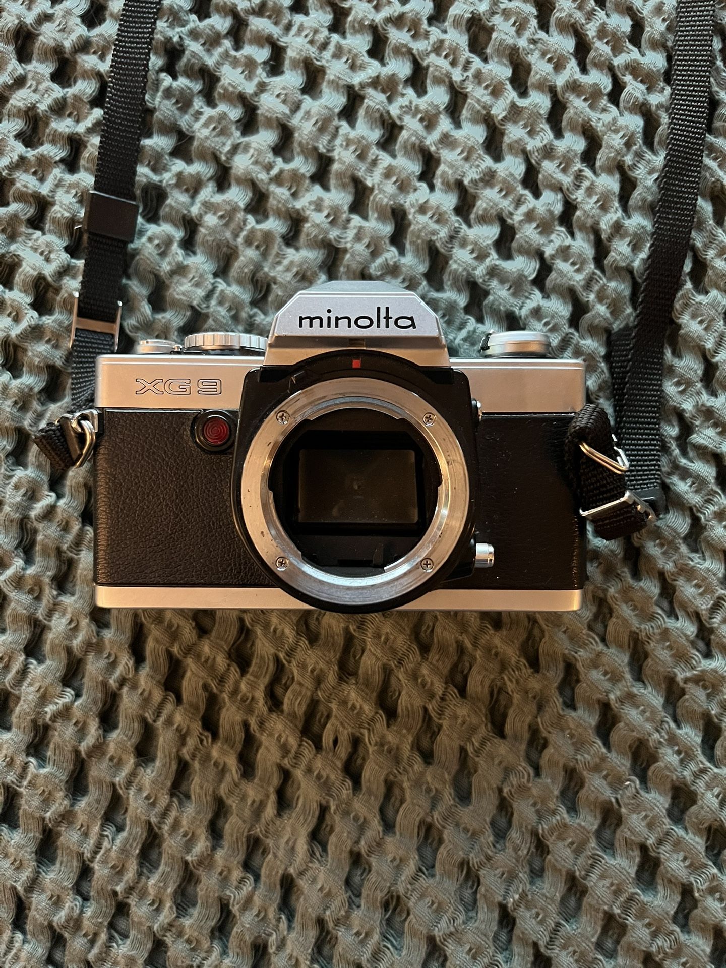 Minolta Xg9 Film Camera