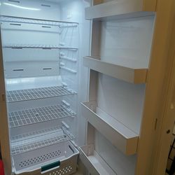 Refrigerator/freezer 13.6 cu ft