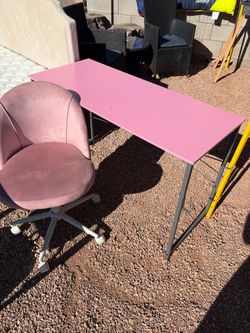 Pink desk set