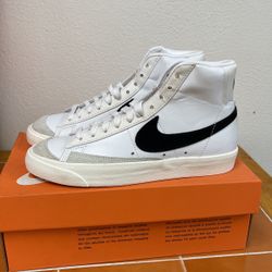 New $60 Size 6.5