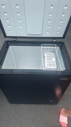 Deep freezer
