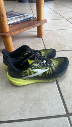 Brooks 10 mens