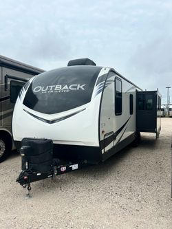 2021 Keystone Outback 299URL