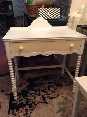 New And Used Desk For Sale In Bridgeport Ct Offerup