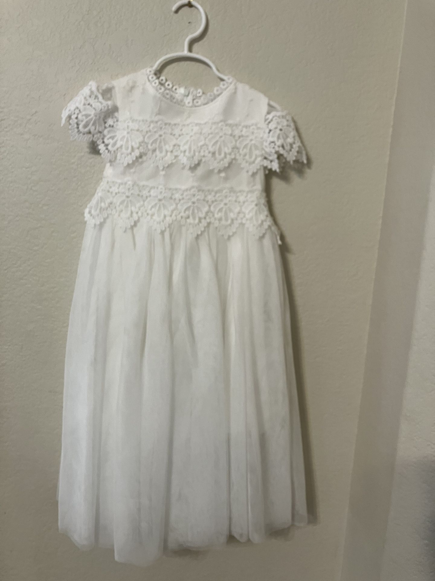 White flower girl dress