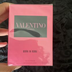 Valentino Perfume/cologne 