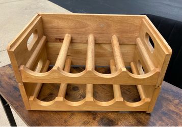 Wooden 8 Bottle Wine Rack.