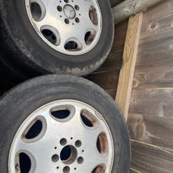 90s Mercedes S Class Factory 16” Wheels 