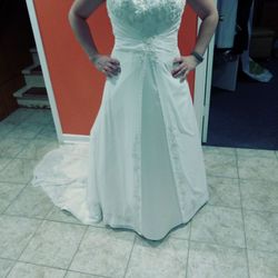 Wedding dress