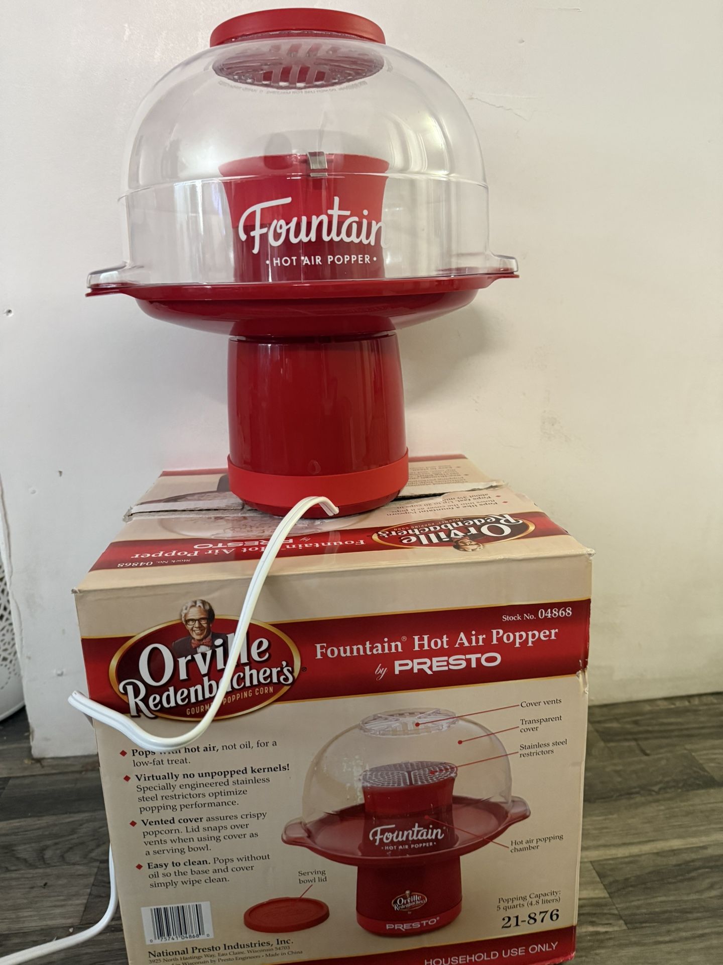 Orville Redenbacher's Fountain Hot Air Popper by Presto