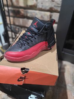 Jordan 12 black and red 4.5y