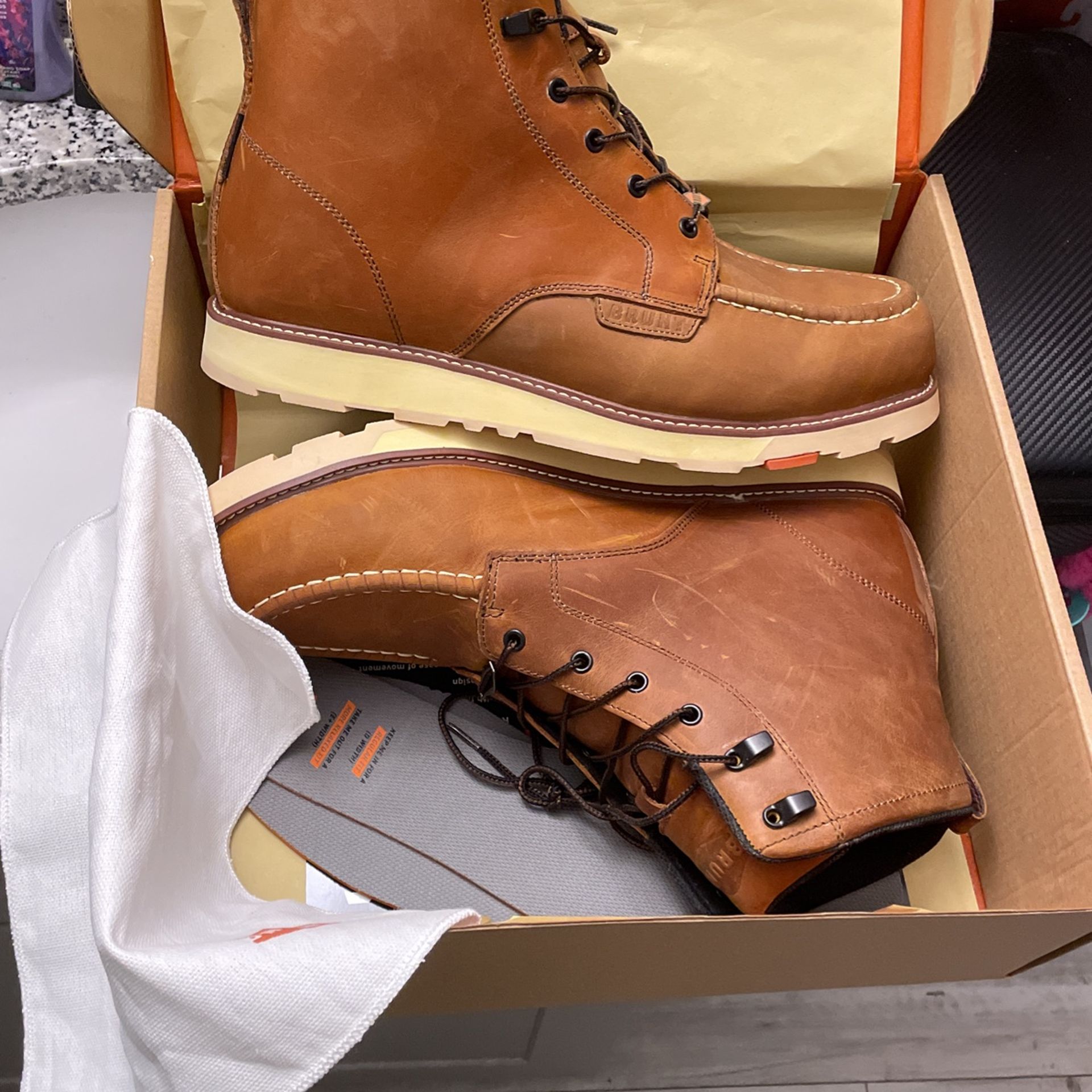 Brunt Mid Height Leather work boots 