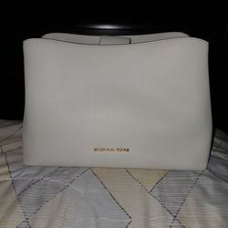 White MK Purse & Wristlet 