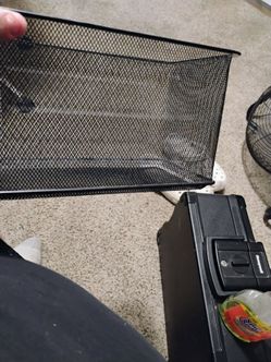 I got to I guess a little basket put some pencils and stuff in there whatever they called
