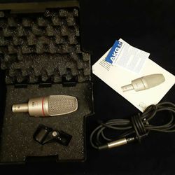 Vintage Akg Studio Condenser Mic with Stand Mount , Cable , Original Manual & Fitted Storage Case - (*Never Used*)