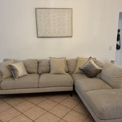Sofa Very Good Condition From City Furniture