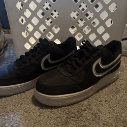 Shoes - Nike 