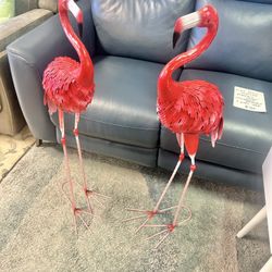 New Pair Of Metal Flamingos 