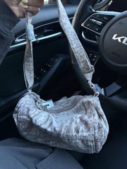Viral Pink Leopard Bag