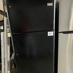 Frigidaire Black Top Freezer Refrigerator