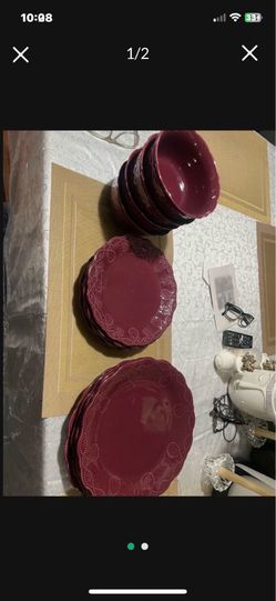 Set For Four Dinner Set Plum Color Gorgeous Looks Like Princess House