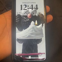 Unlocked Black iPhone 11, Cracked Screen  