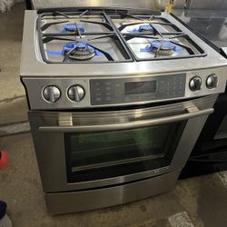 Jenn” Air 30” Stainless Steel Gas Rang