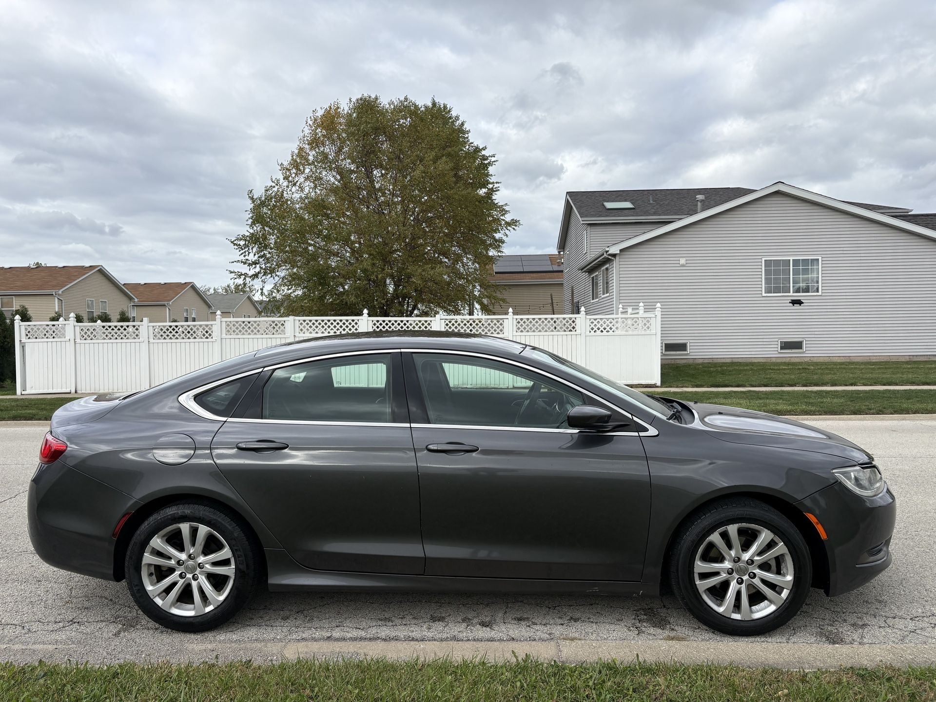 2017 Chrysler 200