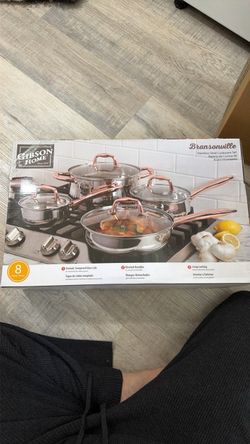 Pot and pans set