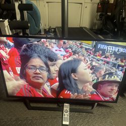 40” Sony Smart Tv With Remote 