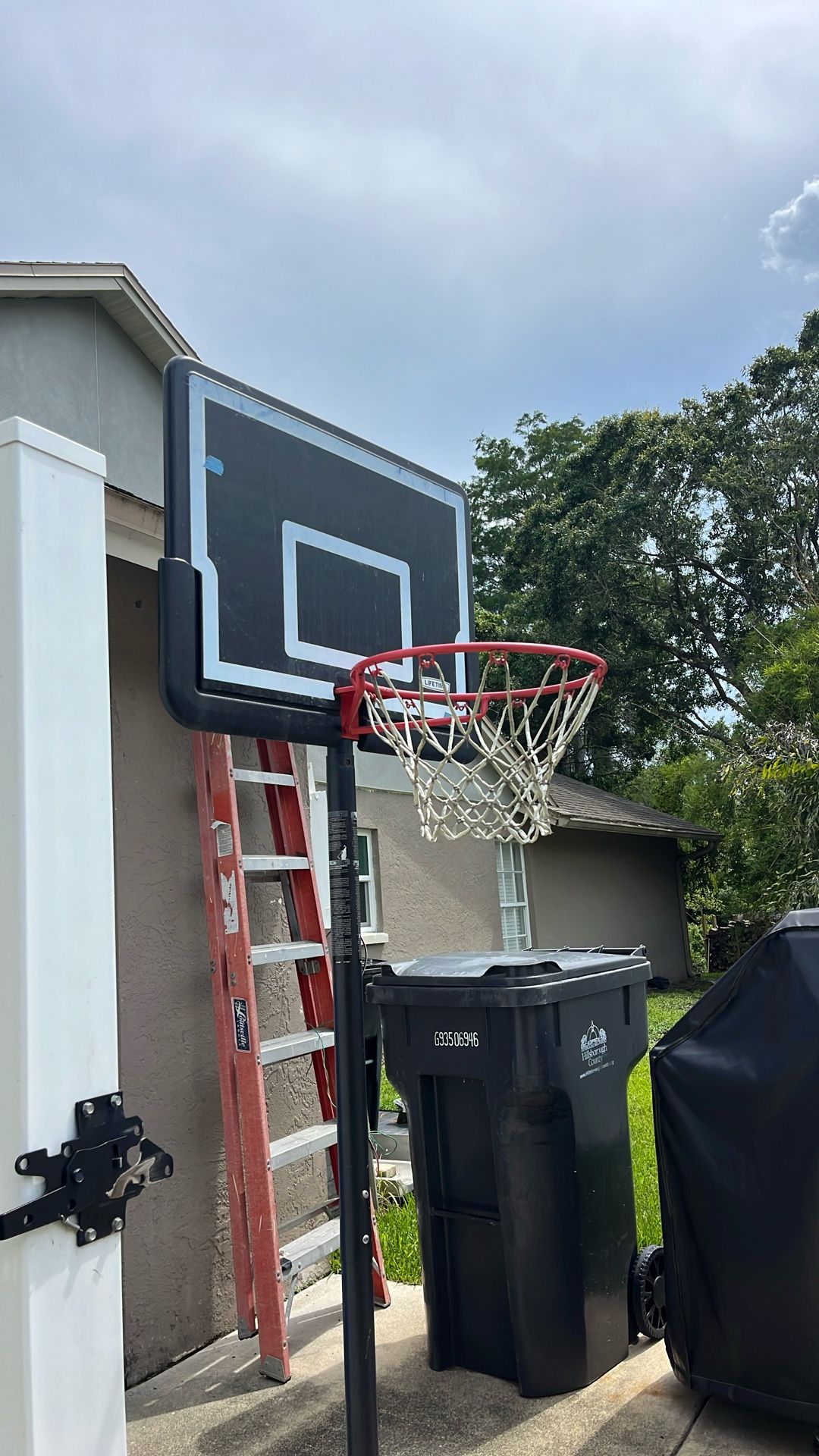 Basketball Hoop