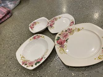 Kitchen plates