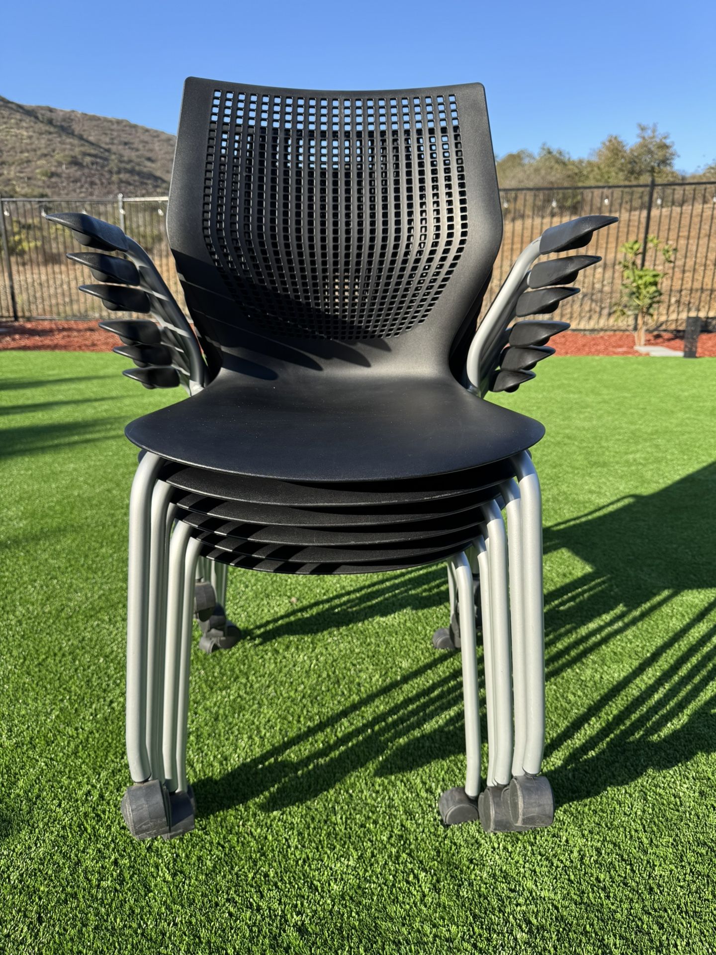 Herman Miller Knoll®️ Guest Chair/ Side Chair/ Works Chair In Black