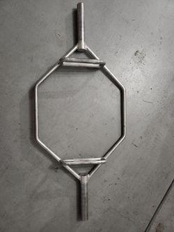 Hex trap bar