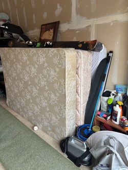 Full Size Mattress & Box Spring
