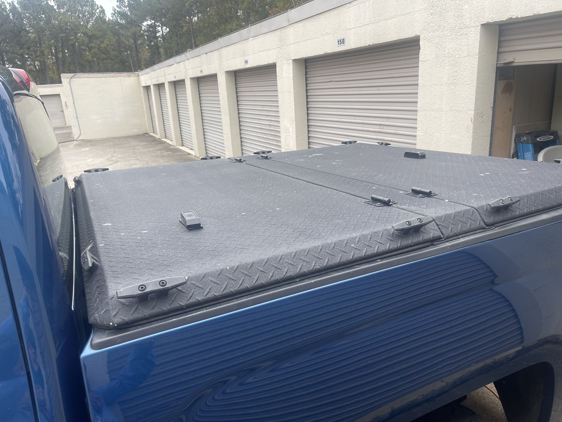 Diamond Back Truck Bed Cover 