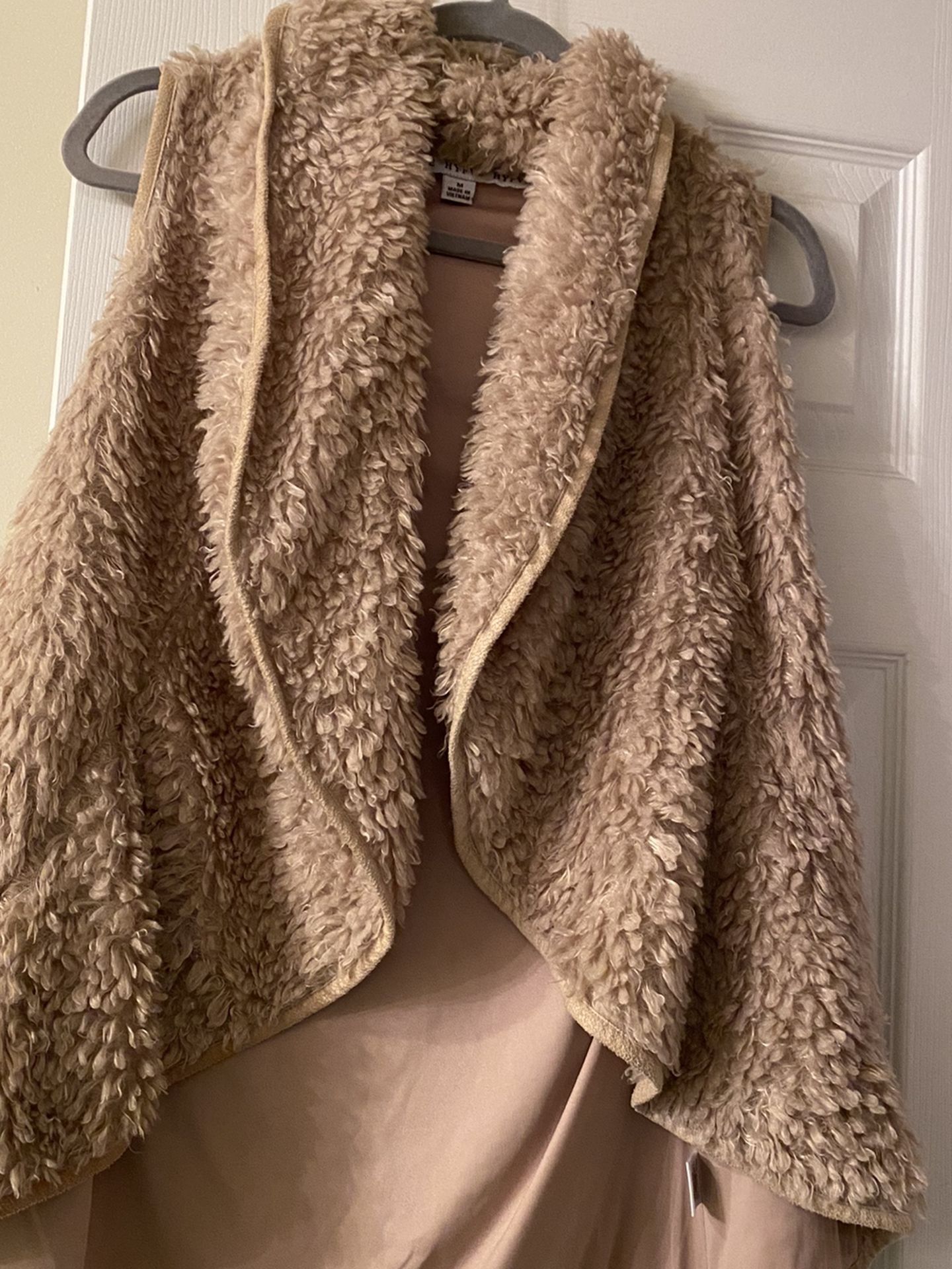 Women’s vest