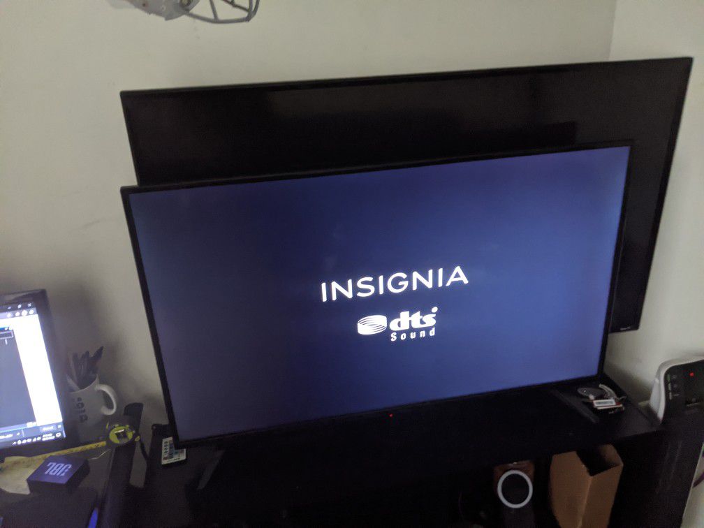 43" Insignia 1080P Television