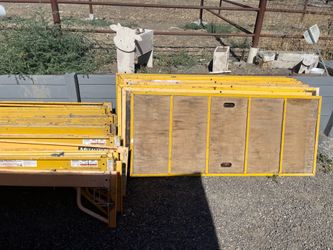 Construction equipment/tools