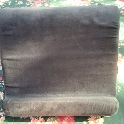 Pillow Pad for iPads Or Tablets, the tri-ledge design that gives you three perfect viewing angles