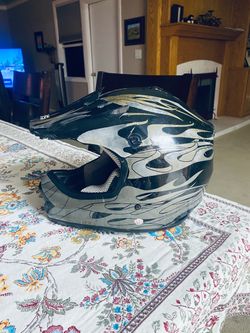 helmet  see description