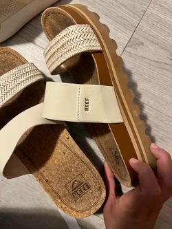 sandals women