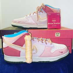 Nike Dunk SS “strawberry Milk”