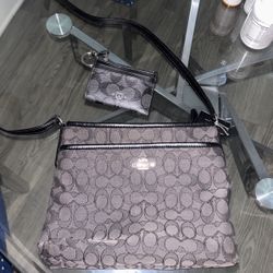Coach Purse With Wallet
