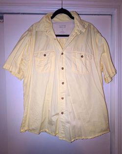 Austin Clothing Co. Men's L Yellow Short Sleeve Cotton Pocket Button-Up