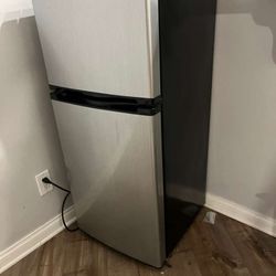 Insignia Mini Fridge With Top Freezer $200 Today